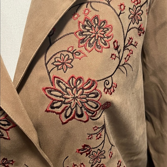 Victor Costa Tan with Brown & Burnt Orange Floral Embroidered 2 piece Pantsuit. - Picture 4 of 16
